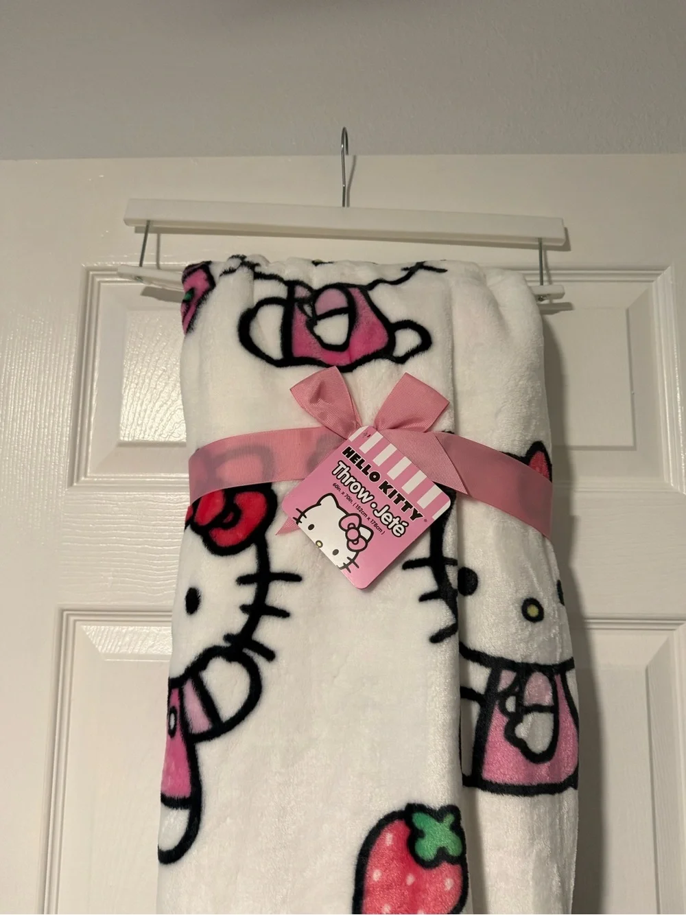 Hello Kitty Strawberry Throw Blanket